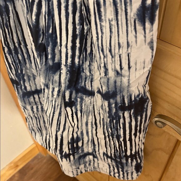 Simply Vera Vera Wang Blue and White Mini Dress - Picture 6 of 6